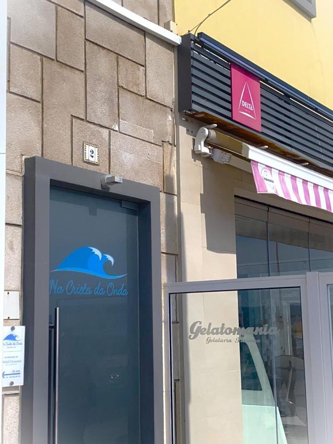 Na Crista Da Onda Hotel Назаре Екстериор снимка