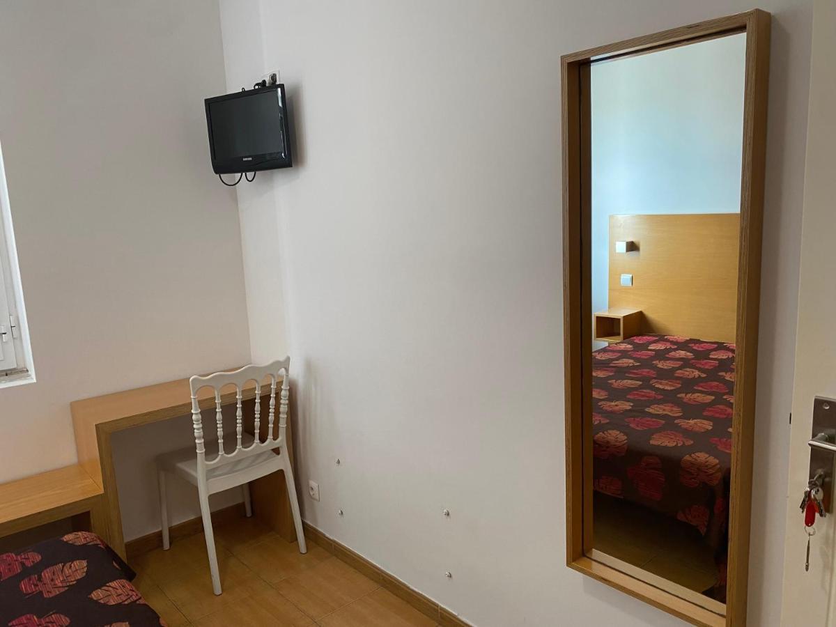 Na Crista Da Onda Hotel Назаре Екстериор снимка