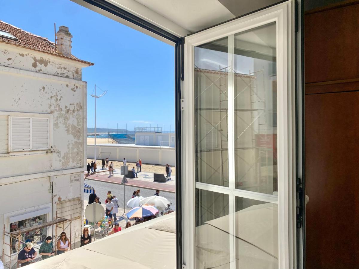Na Crista Da Onda Hotel Назаре Екстериор снимка