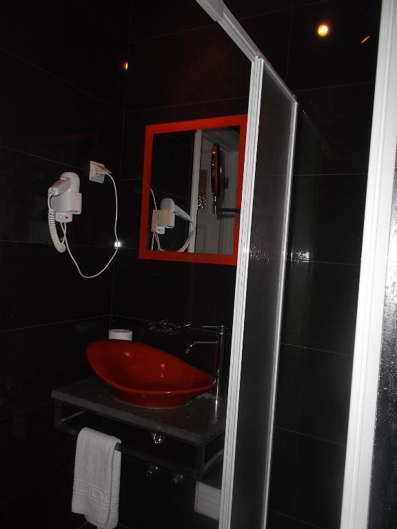 Na Crista Da Onda Hotel Назаре Стая снимка